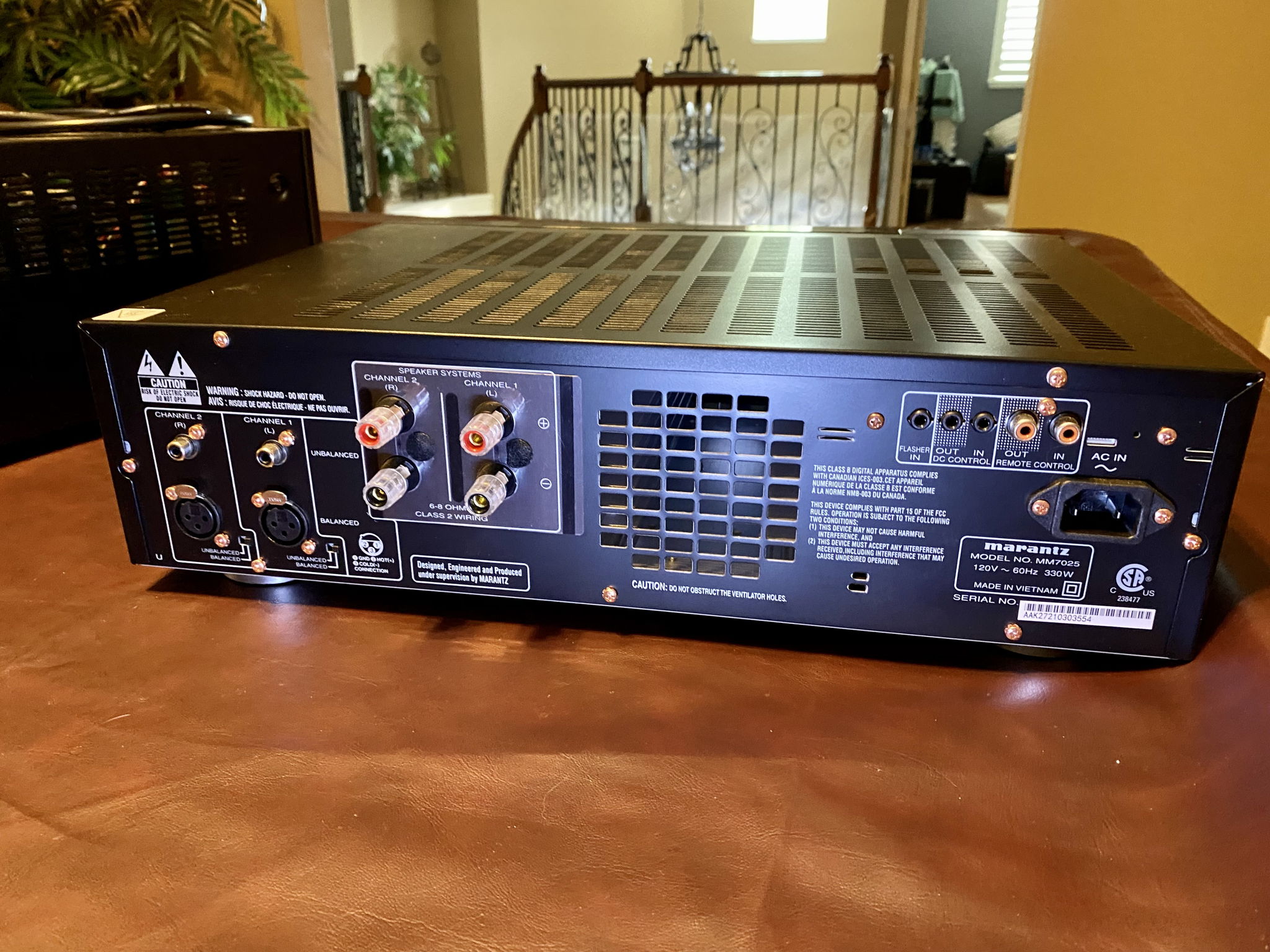 Marantz AV7706 & Marantz MM7025 4