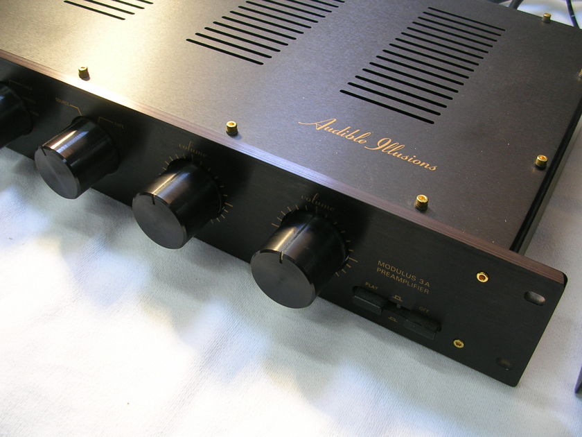 AUDIBLE ILLUSIONS  MODULUS   3-A  with PHONO    PRICE DROP !!!