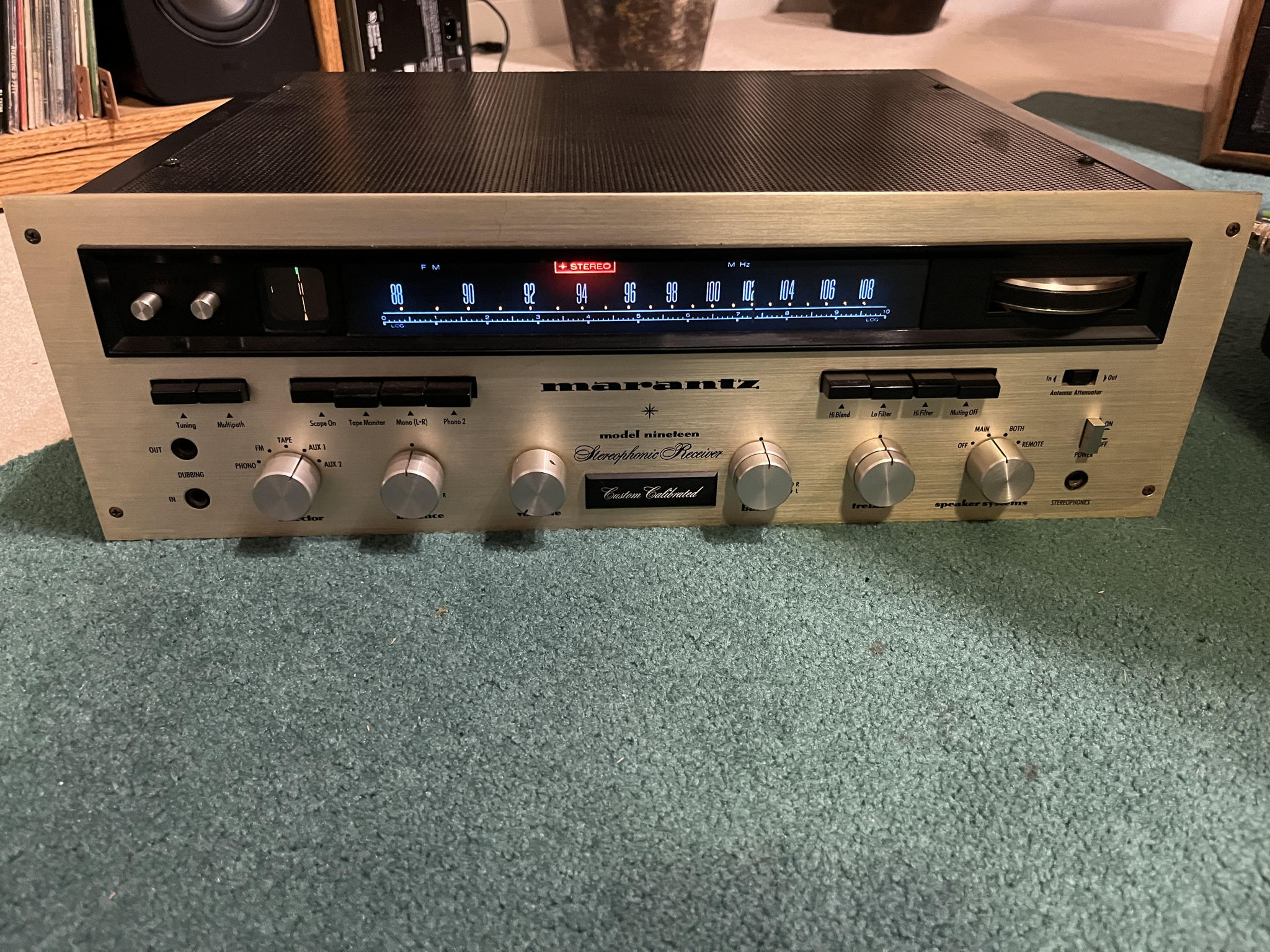 Marantz 19