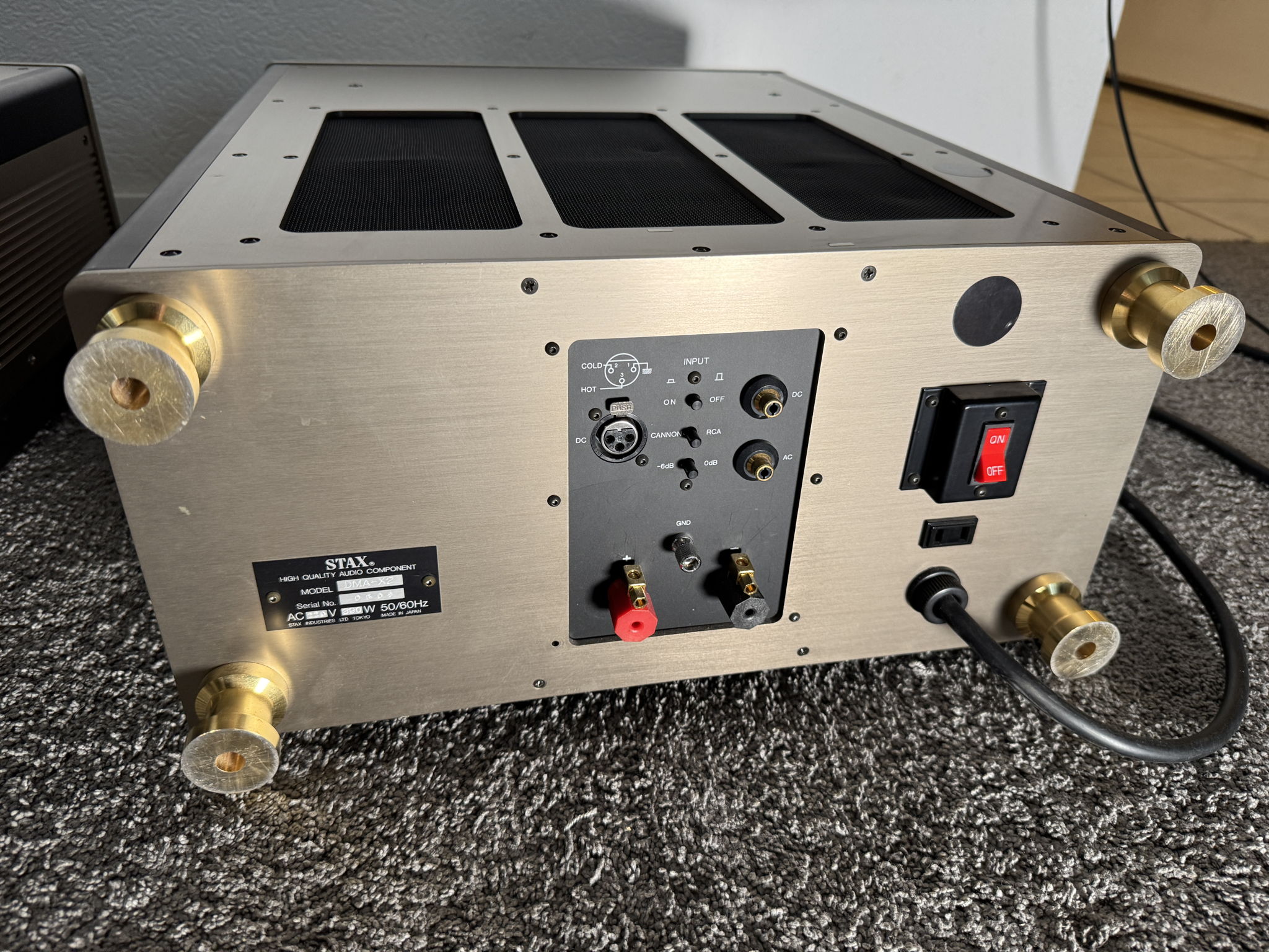 Stax DMA-X2 Class A power amplifier 12