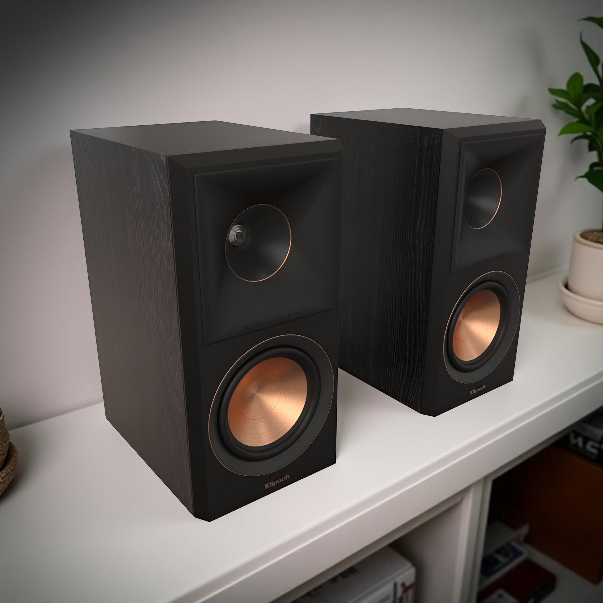 Klipsch Reference Premiere RP-500M II Bookshelf Speaker... 4