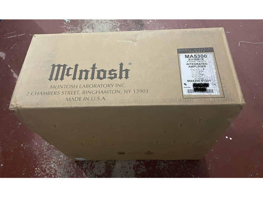 McIntosh MA5300 Integrated Amplifier NEW