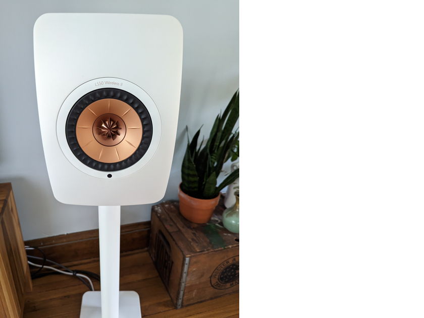 KEF LS50 Wireless II w/stands Monitors Audiogon