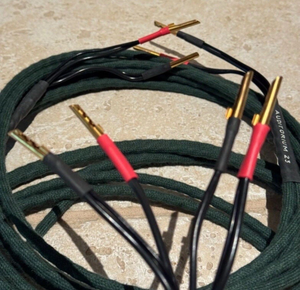 Auditorium 23 A23 Speaker Cables 2.5m Banana Pair