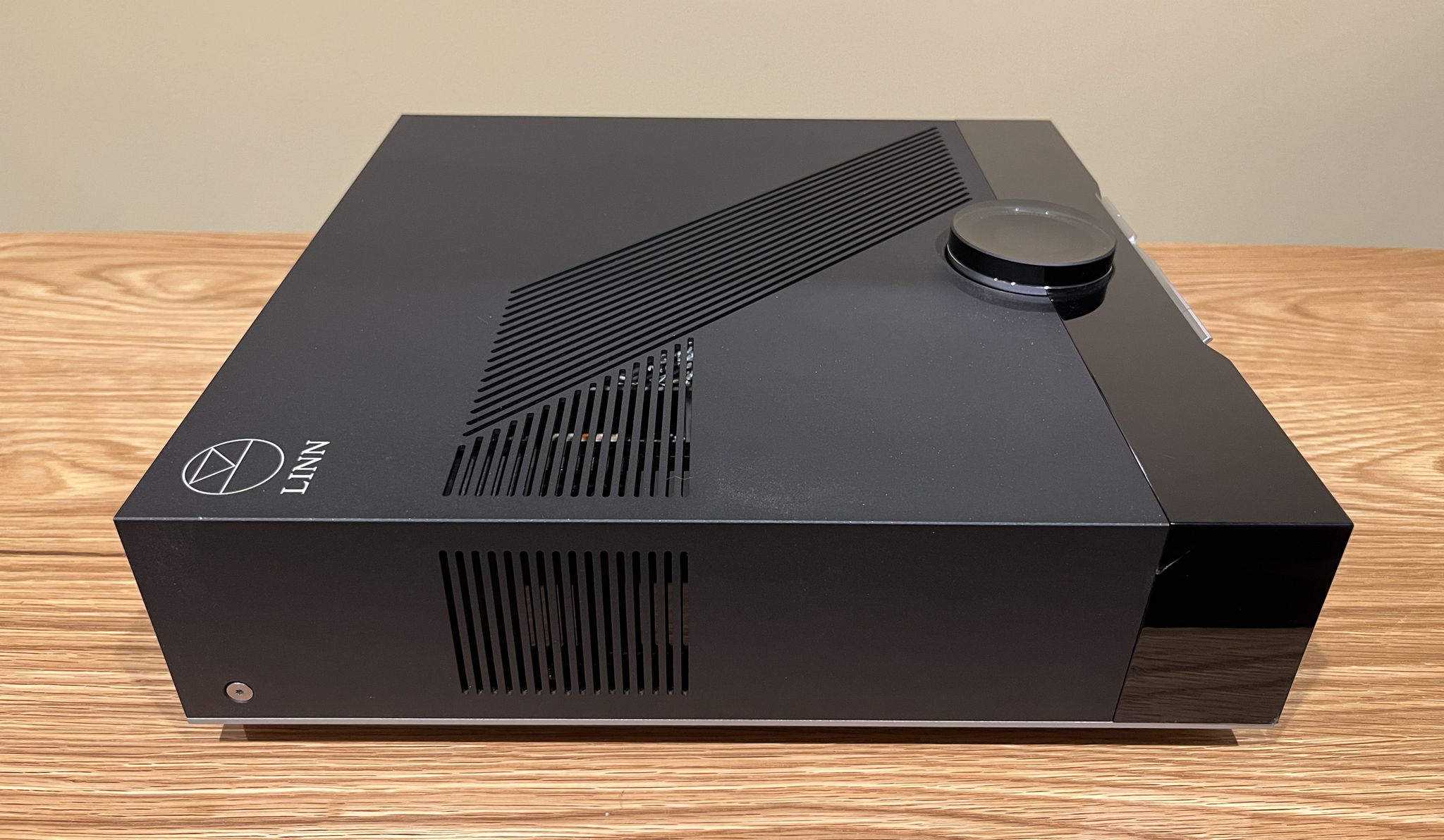 Linn Selekt DSM preamp/streamer with Katalyst DAC 6