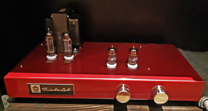 Triode Labs Au Pre preamp with a world-class high outpu...