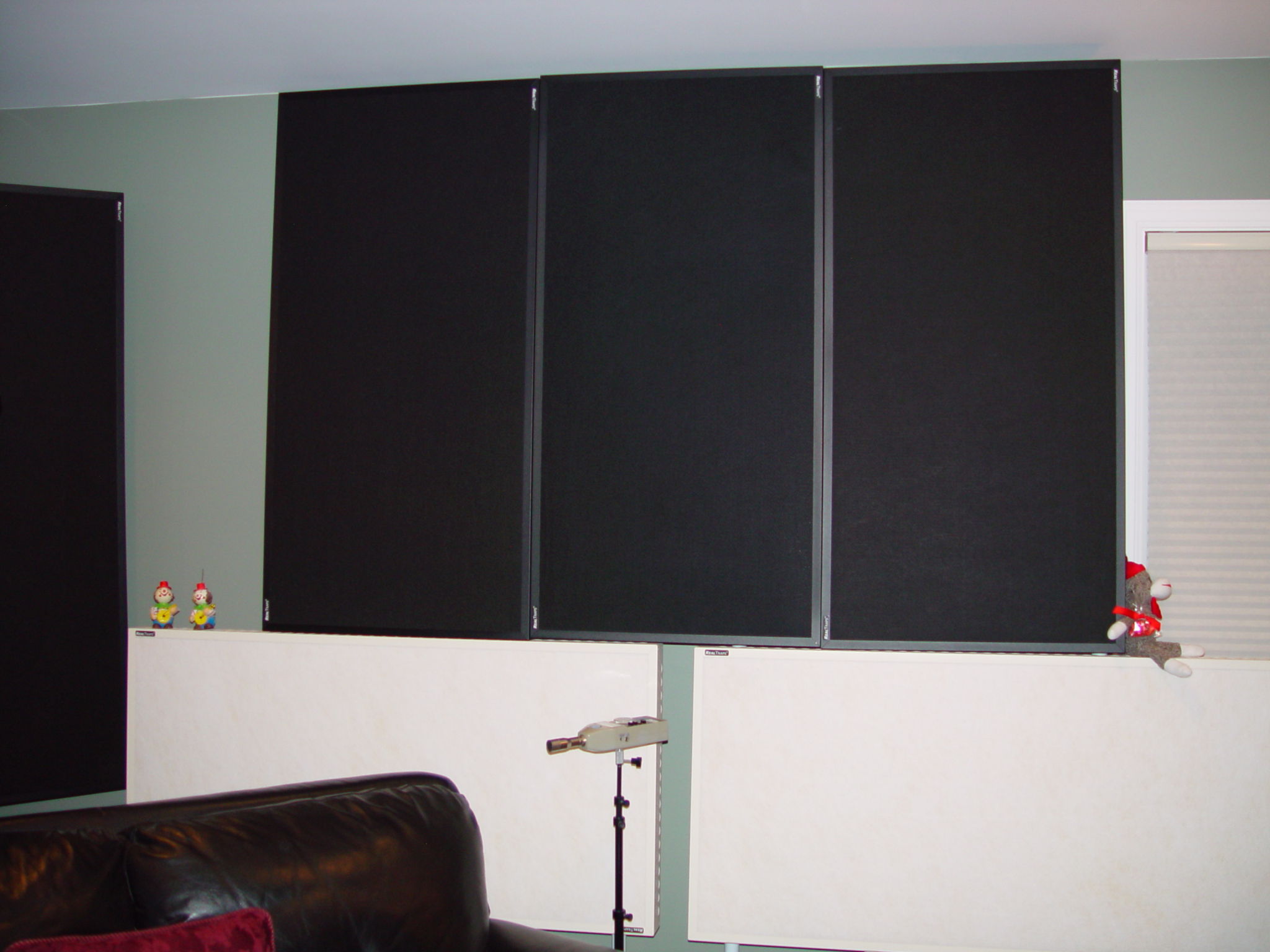 Rear wall - Real Traps acoustic treatment