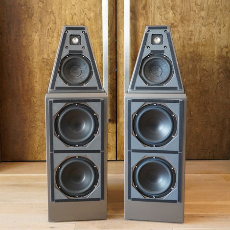 Wilson Audio Watt Puppy 7 Floorstanding Speakers, Dark ...