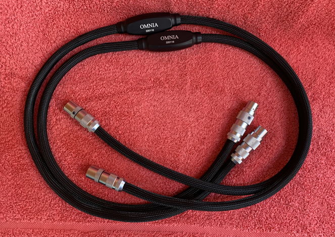 Echole Cables Omnia XLR Interconnect - 1.3M