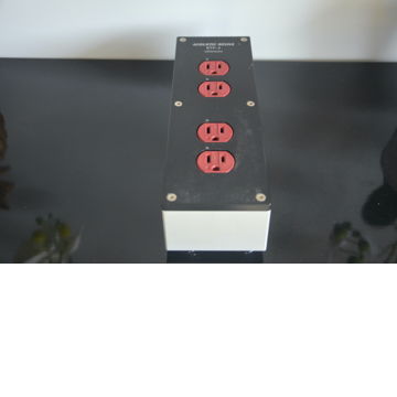 Acoustic Revive RPT - 4 Ultimate Power Strip Conditioner