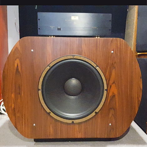 Parasound GMAS-18 Subwoofer System (Local Pick Up Only)