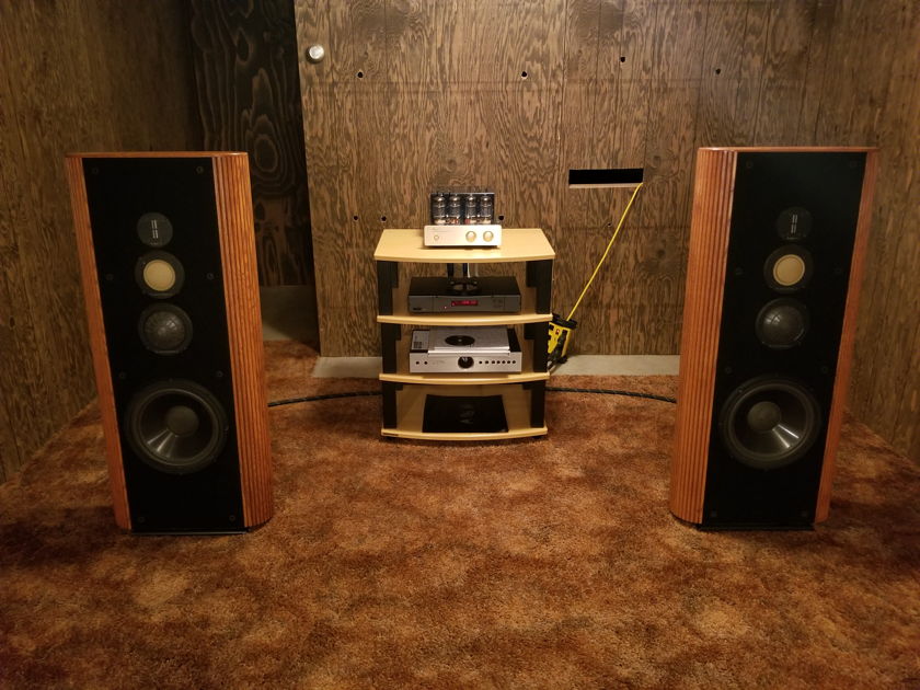 Infinity Kappa 8 speakers