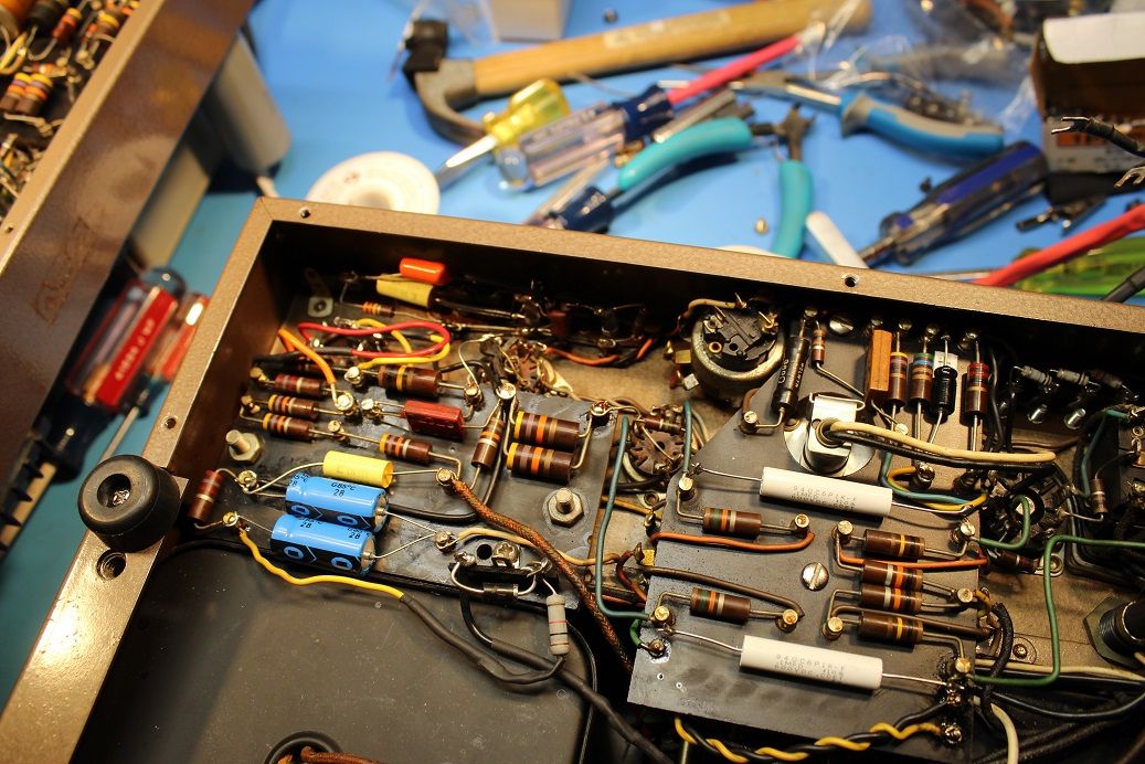 Marantz Model 2 Amplifiers - 1 Pair 9