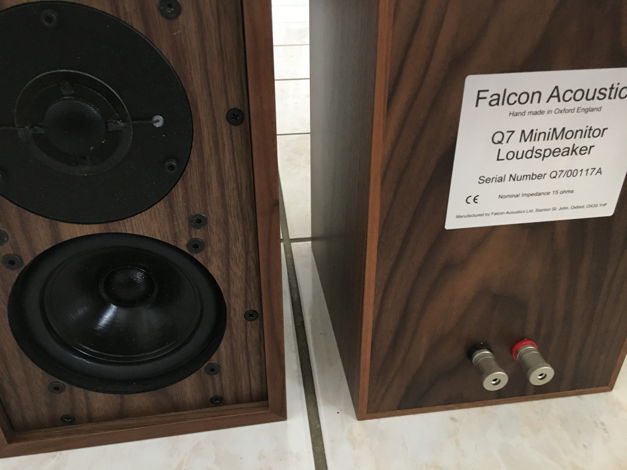 Falcon Acoustics Q7 Walnut New pricing