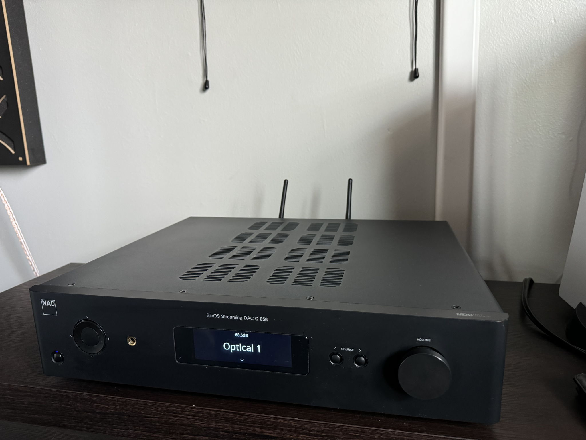 NAD C658 BluOS Streamer / DAC / Preamplifier