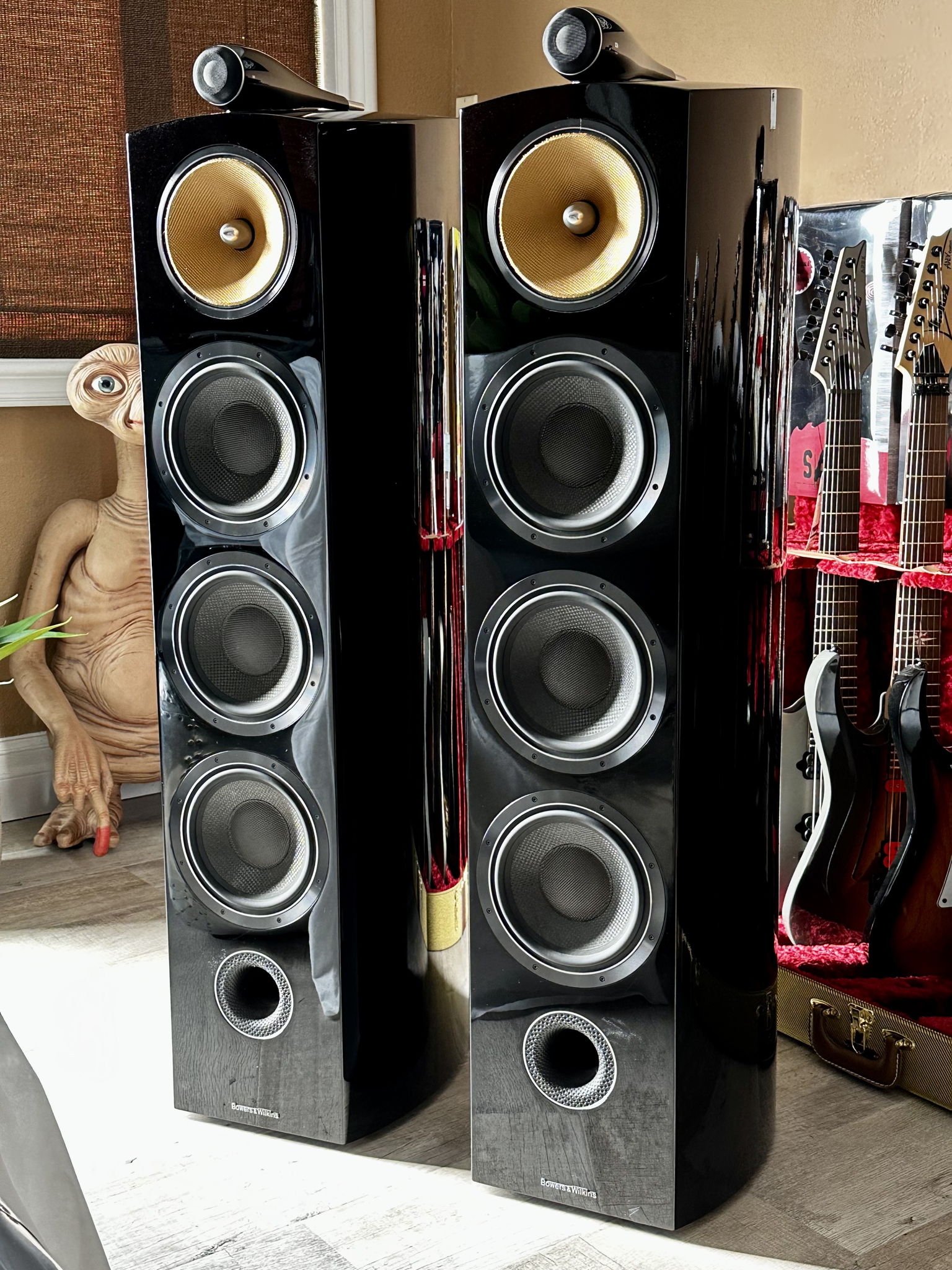 Bowers and sale wilkins 803 d2