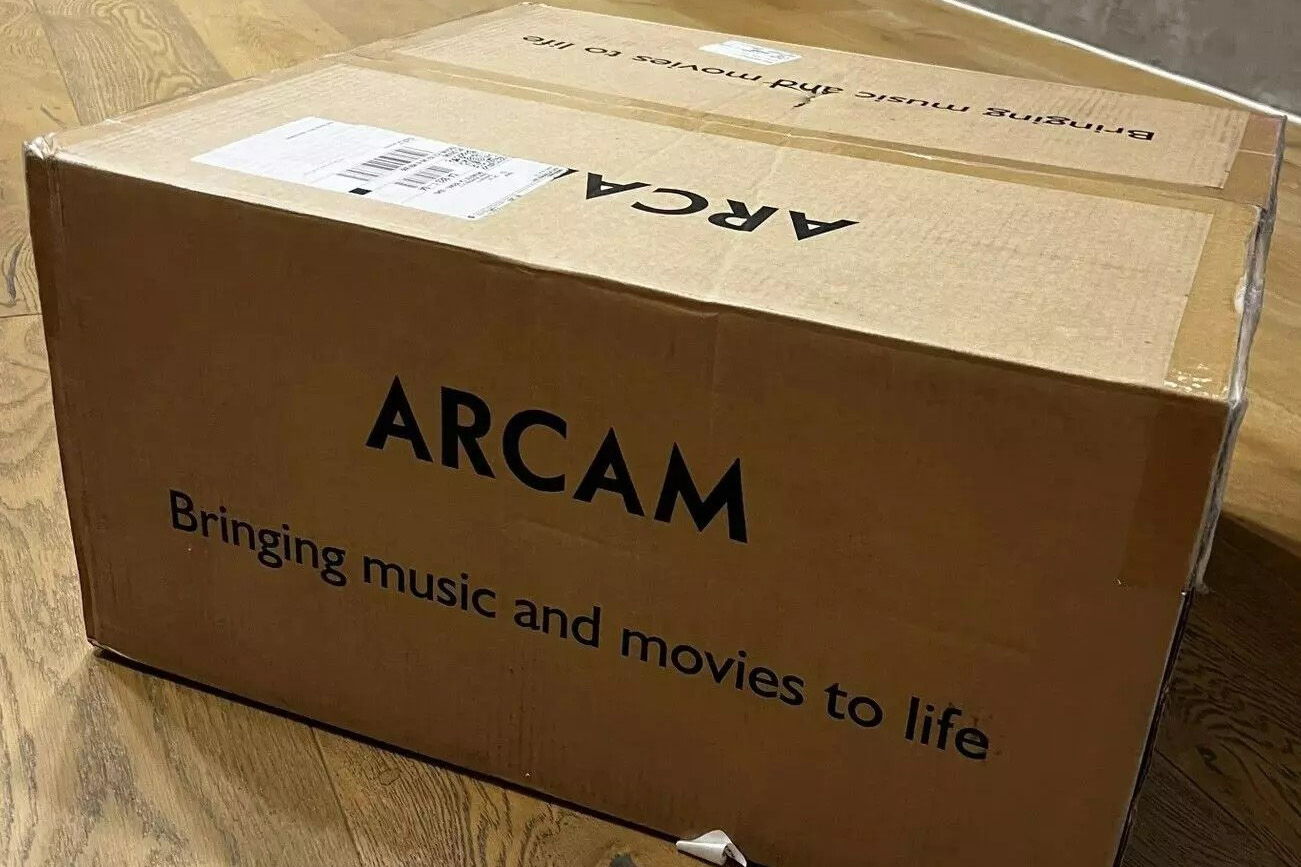 Arcam  AVR21 Home Theater AV Receiver (#1051) 4