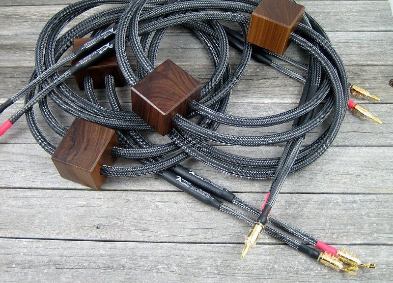 Avanti Audio Allegro Speaker Cables - 8ft with ViaBlue ...