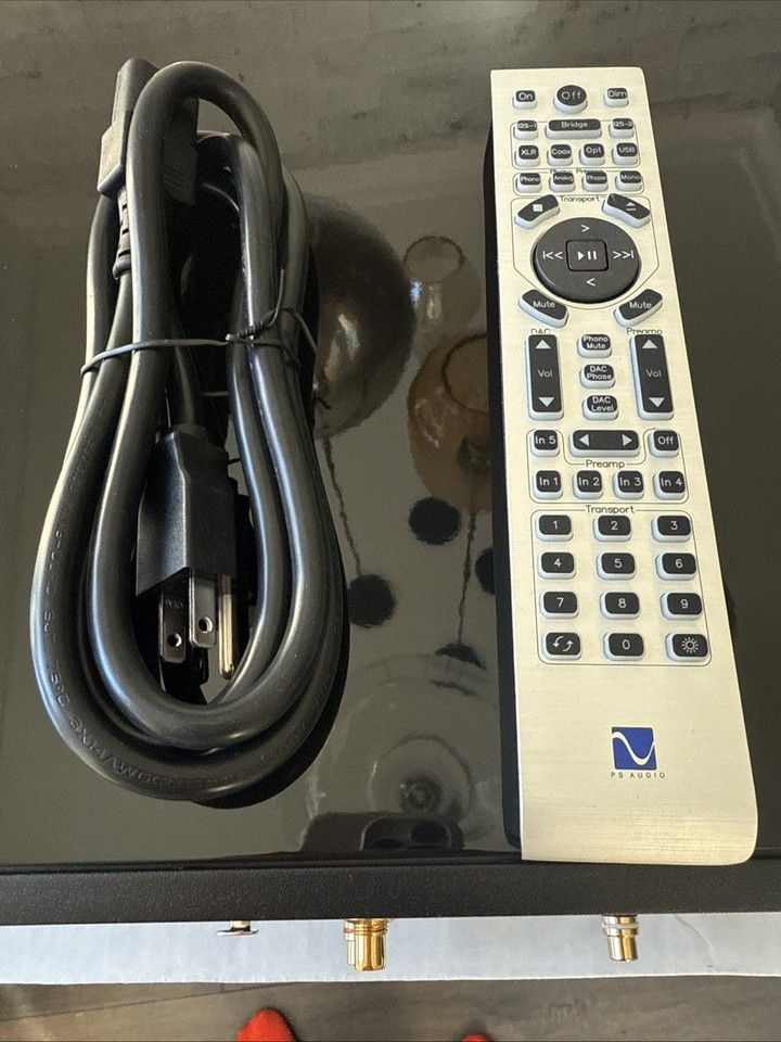 PS Audio PerfectWave DirectStream DAC 2