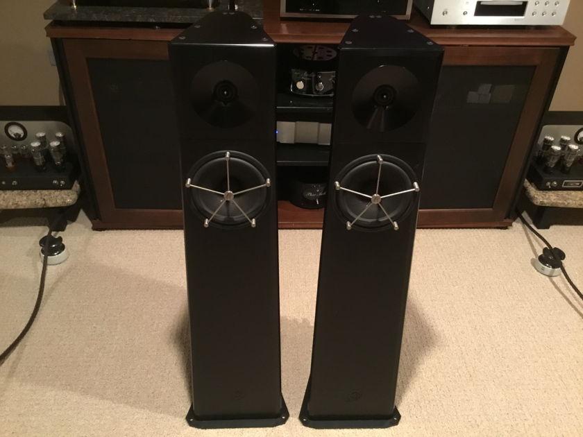 REDUCED on April 30! - YG Acoustics Carmel loudspeaker - Excellent Cond - 1 owner - Less than 75 hours - pics!