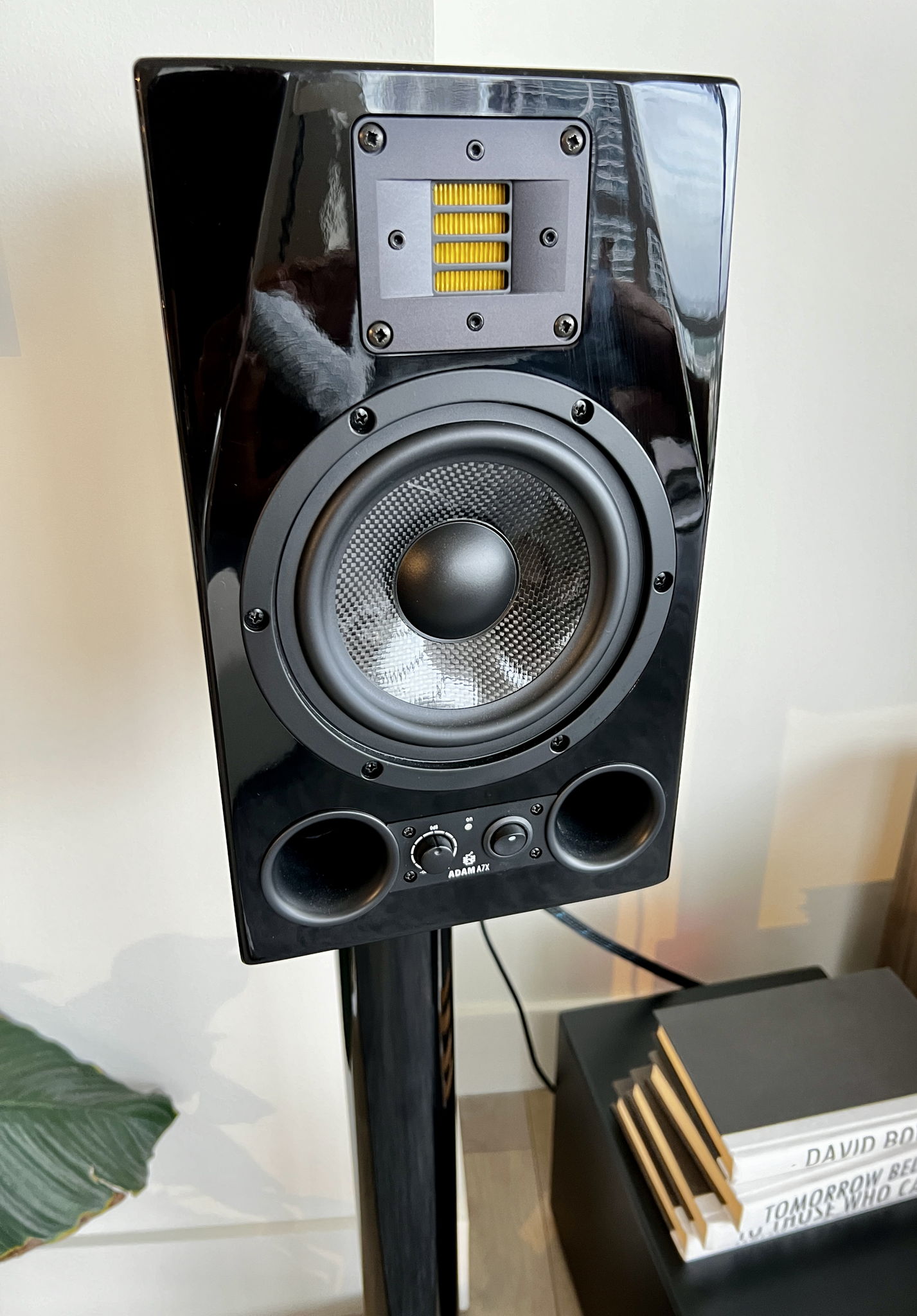 Adam Audio A7x - Powered Studio Speakers - PAIR 8