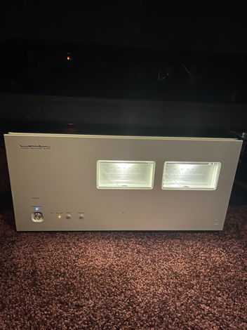 Luxman M-10X Reference Amplifier