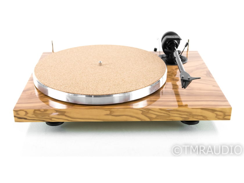 Pro-Ject 1 Xpression Carbon Classic Turntable; w/ Ortofon 2m Silver; Olive (25319)