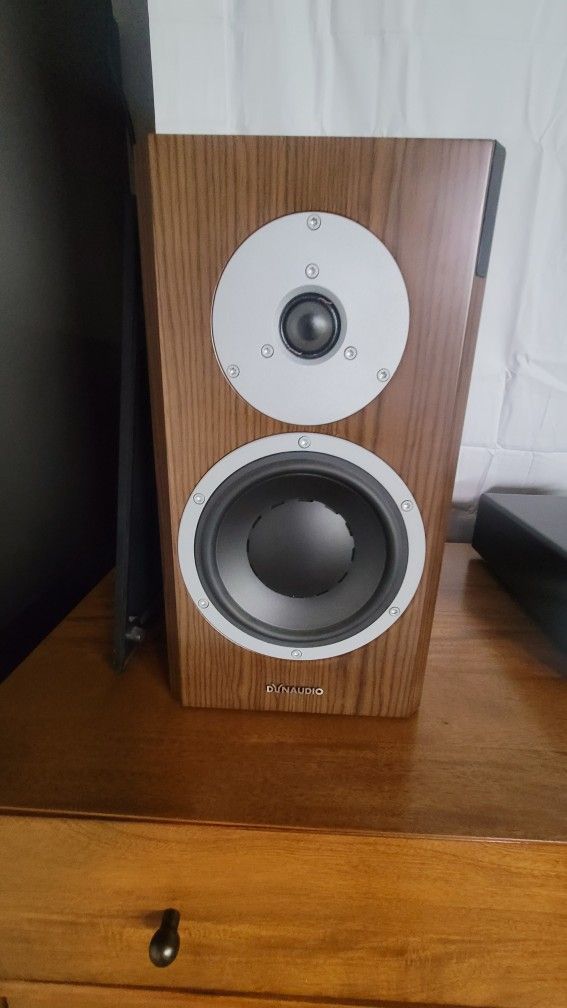 Dynaudio 200 XD + Connect Transmiter + Link + XEO 2 Spe... 10