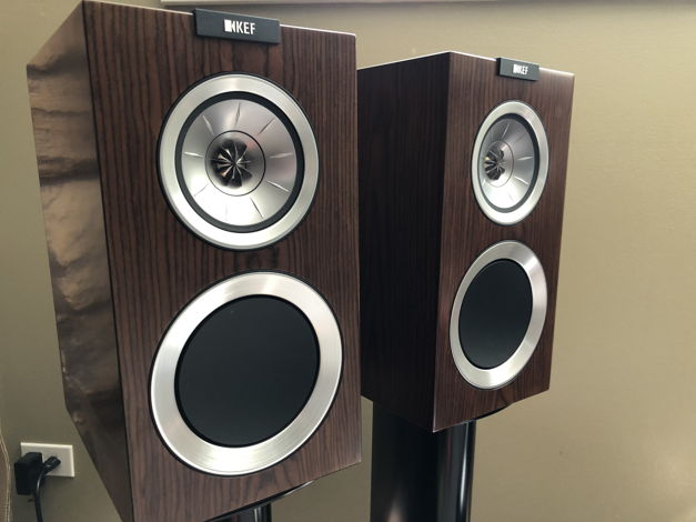 KEF R300 with Dynaudio stands