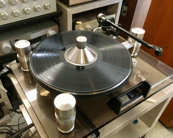 Holiday Sale!! Wayne's Audio WS-1 Record Clamp Center W...