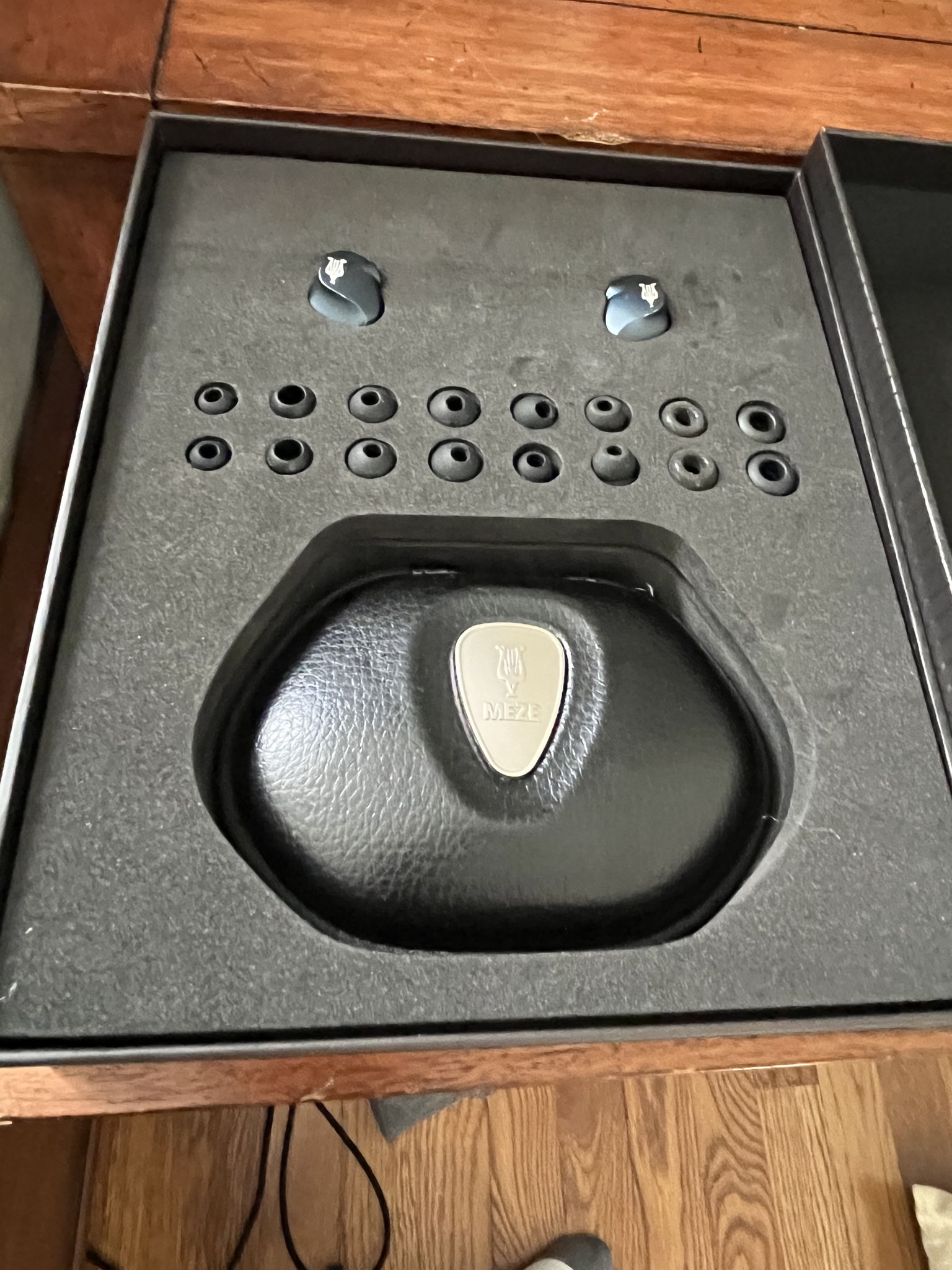 Meze Audio Rai Penta 2