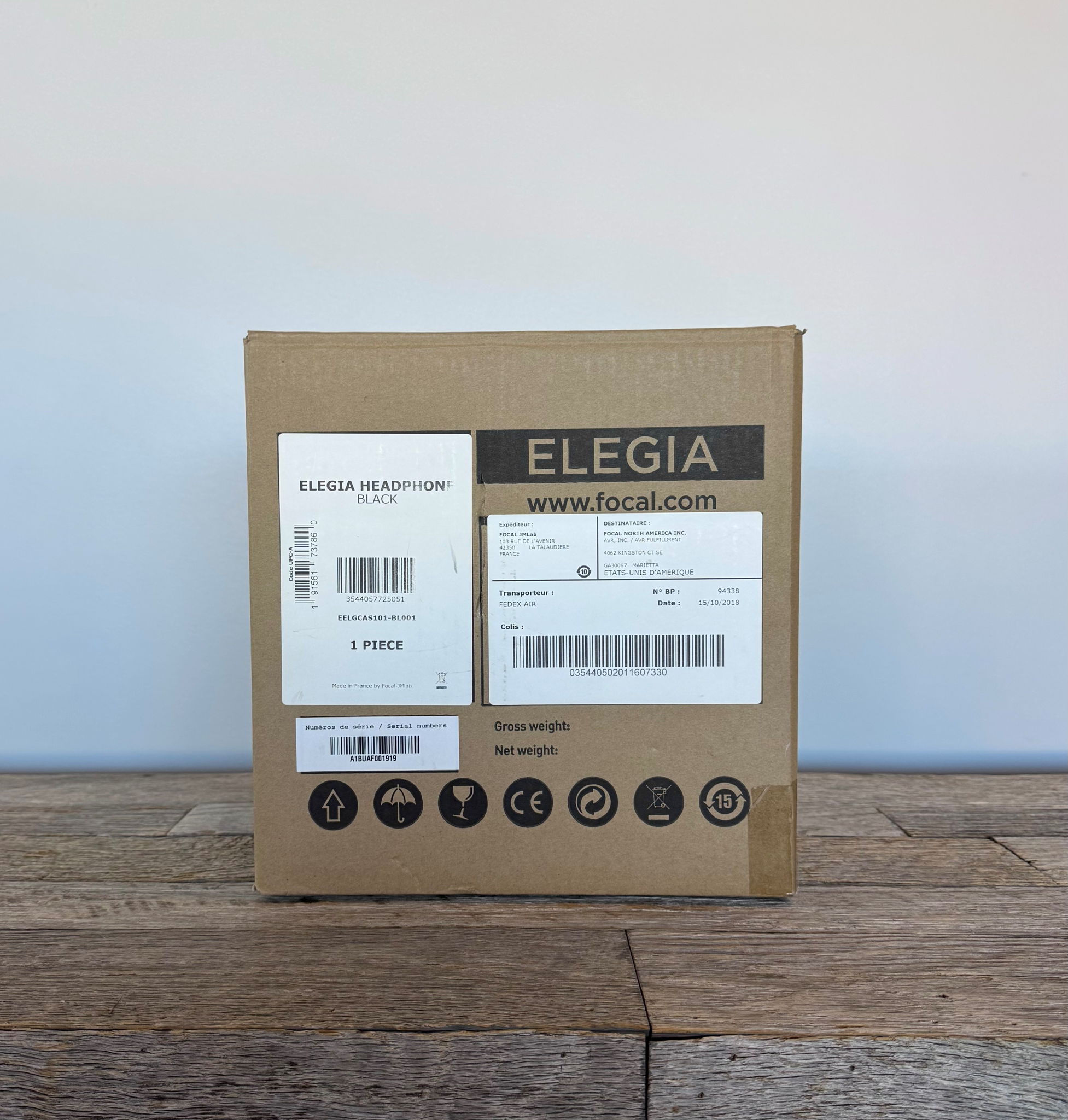 [NEW IN BOX] Focal Elegia Closed-Back Headphones