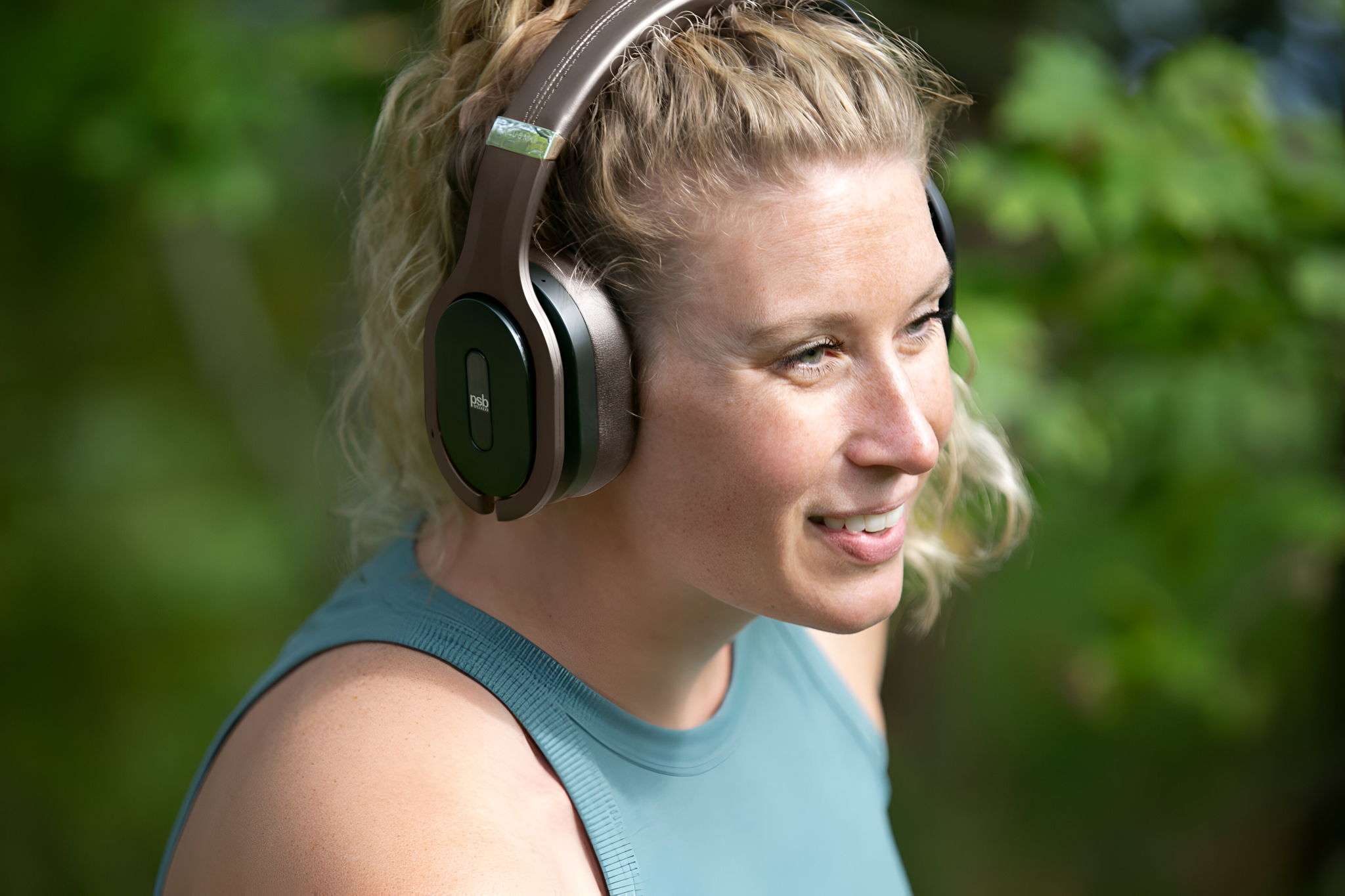 Open-Box PSB M4U 8 MkII Wireless Noise Cancelling Headp... 4