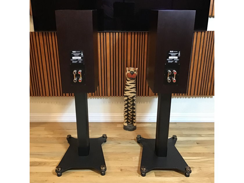 Elac Adante AS-61 standmount speakers, with stands
