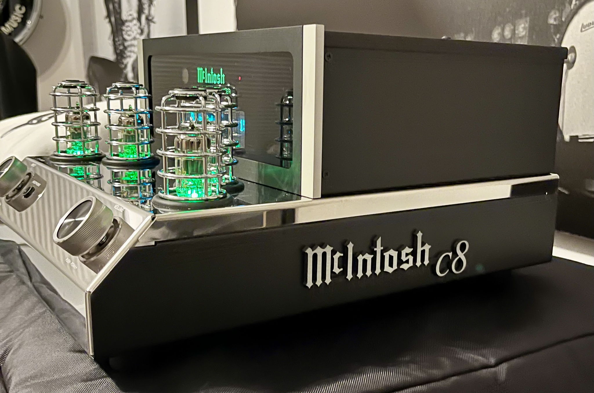 McIntosh C8, Tube Preamplifier, New Condition