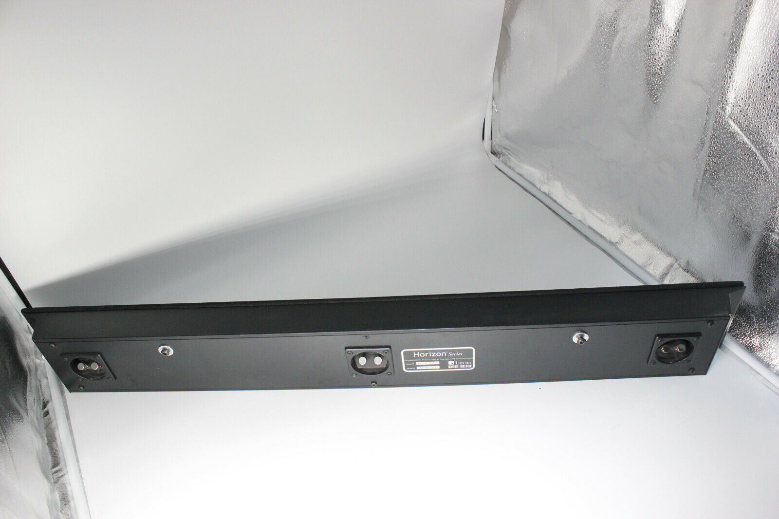 Leon HZ-UT-X-A (HZUT-X-A) 36" Horizon Series Soundbar S... 3