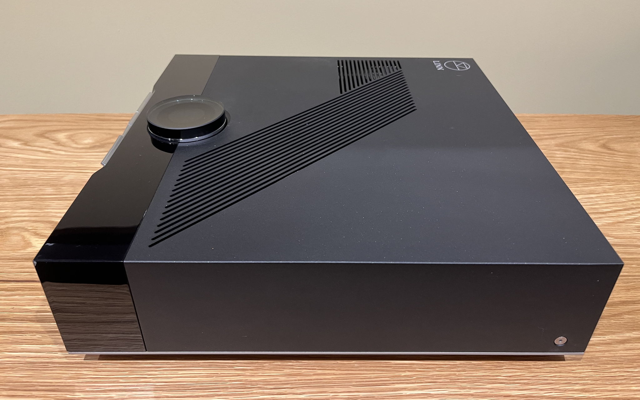 Linn Selekt DSM preamp/streamer with Katalyst DAC 7