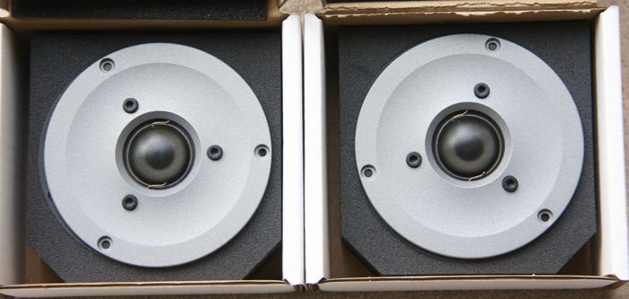 Dynaudio  esotar² tweeter pair MATCHED MINT