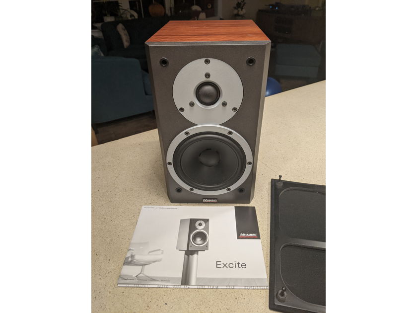 Dynaudio Excite X-12