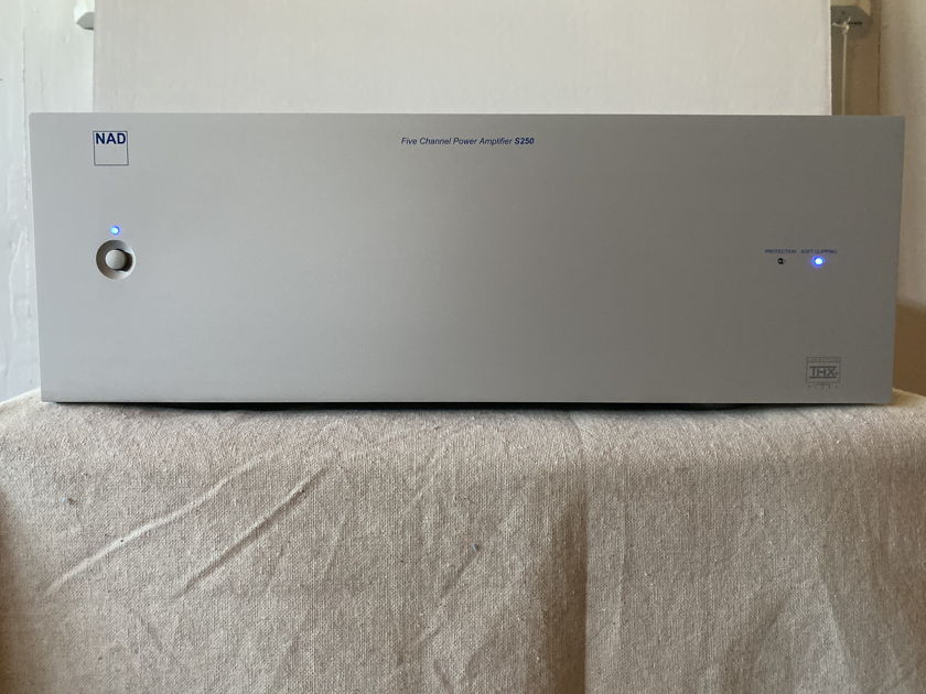 NAD Silver Series Pair: Multi-Chanel Amplifier & Surround Sound Pre-Amplifier