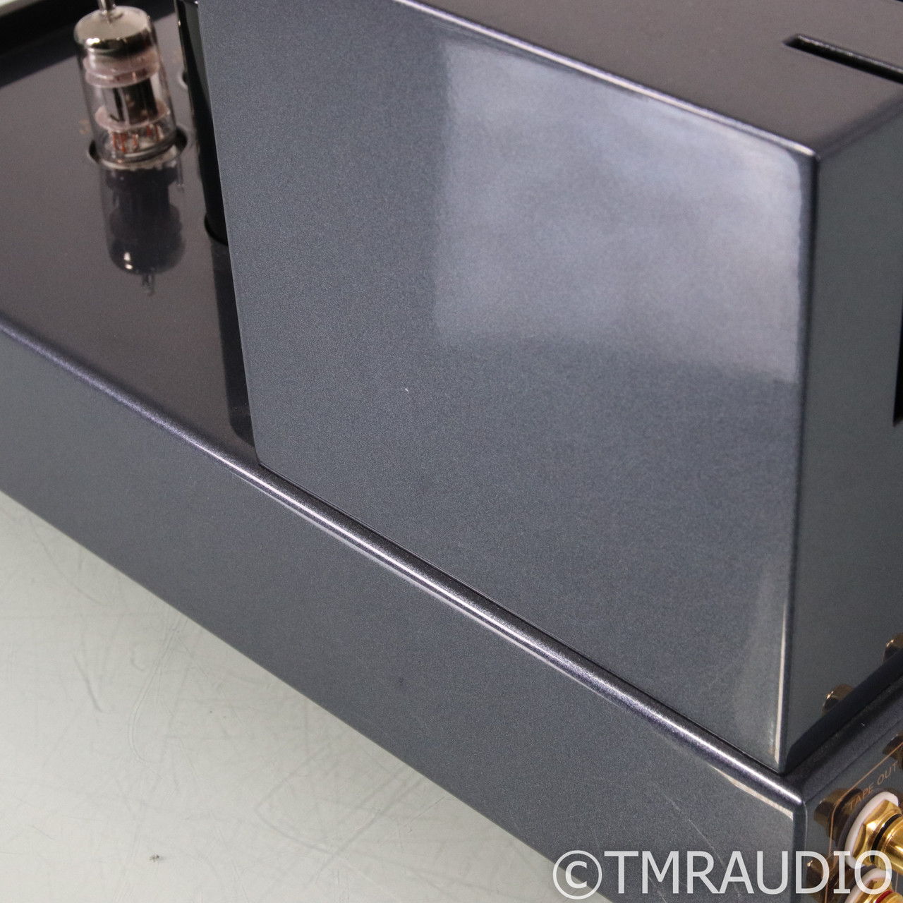 PrimaLuna EVO 400 Stereo Tube Preamplifier (70212) 7