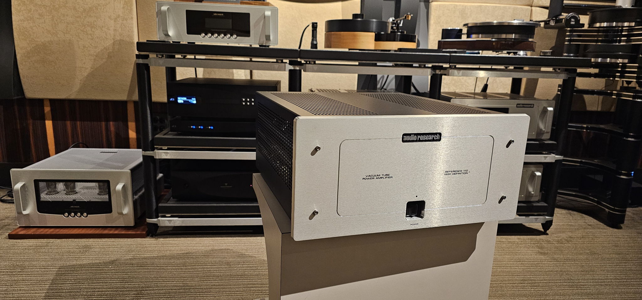 洋書 THE AUDIO DESIGNER'S TUBE REGISTER vol.1 Universal Audio Ampex ATR-102 Mastering Tape Recorder Plug