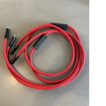 DR Acoustics Red Silver Lite Interconnect 1.5 meter