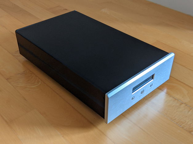 GUSTARD DAC-X9 silver For Sale | Audiogon