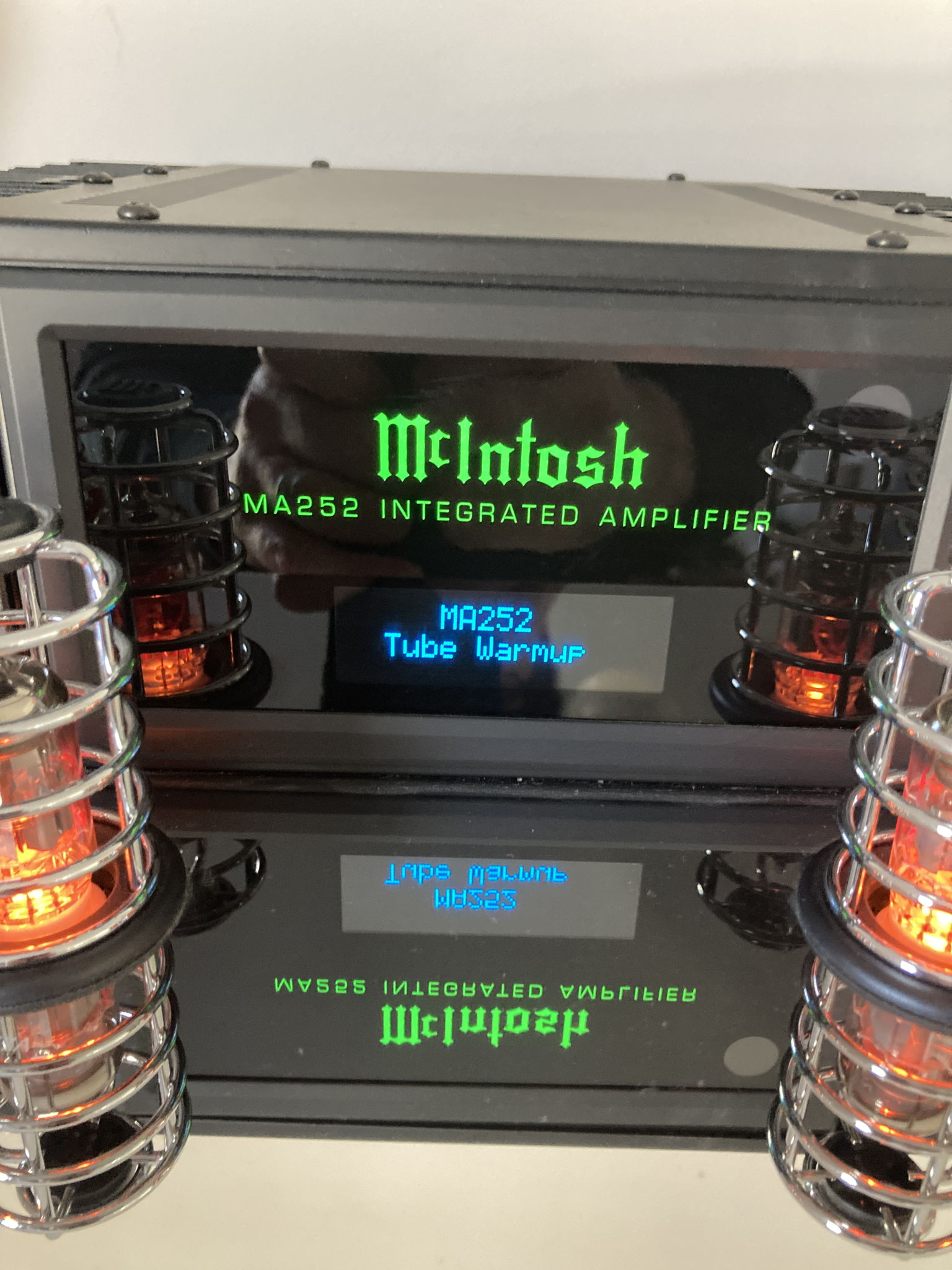 McIntosh  MA252 4