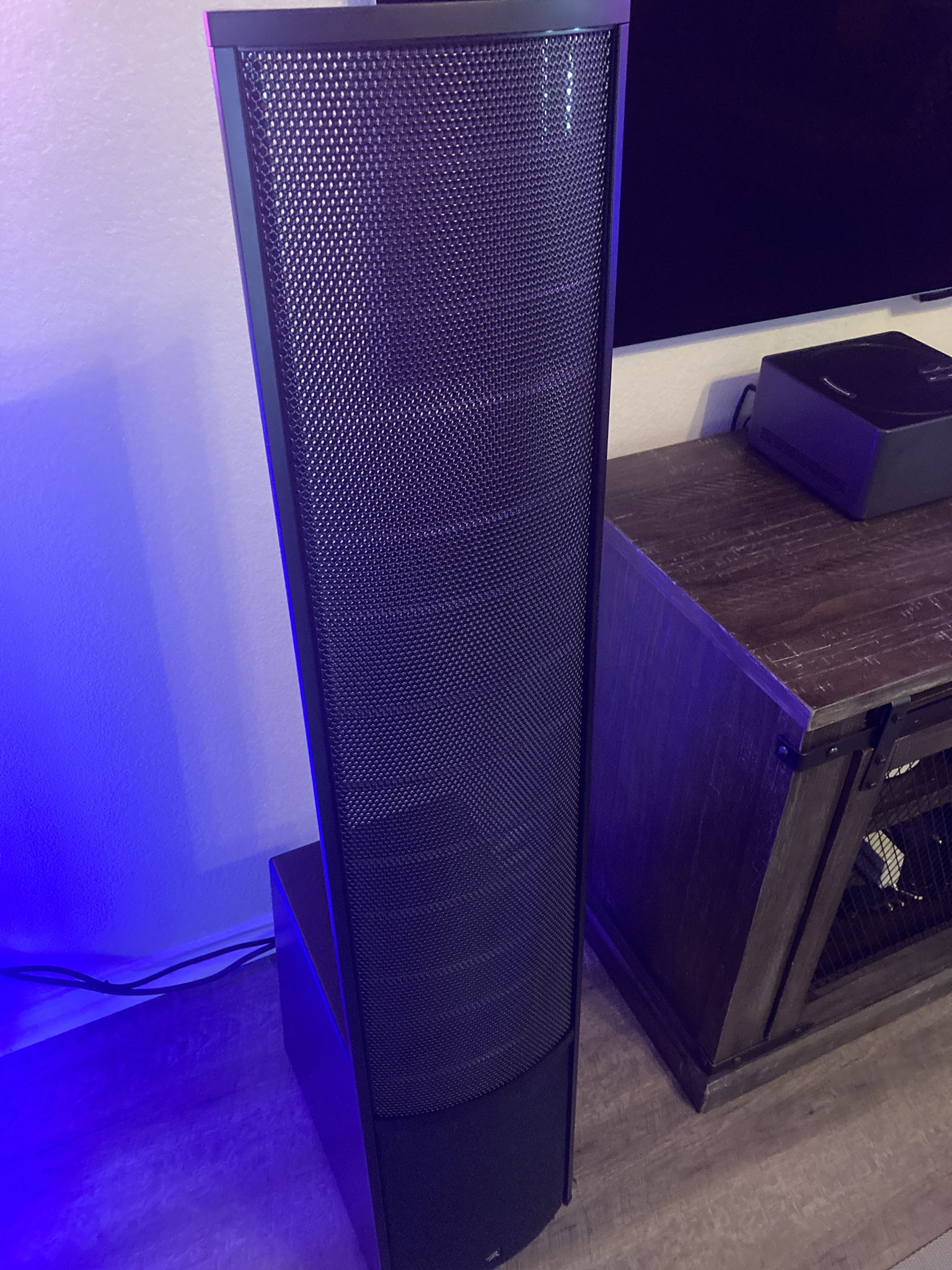 Martin Logan ElectroMotion ESL 2