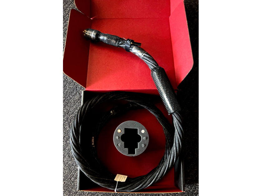 New in the boxes: Synergistic Research Power Cell 10 & matching Galileo UEF 8' 32amp Power Cord: