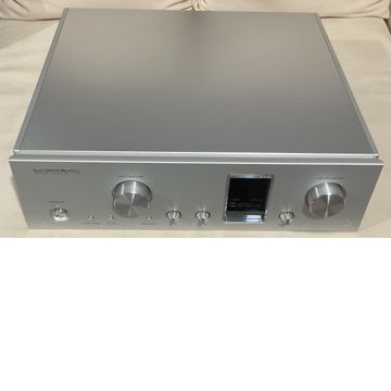 Luxman C-10X Preamplifier - Reasonable offers will be c...