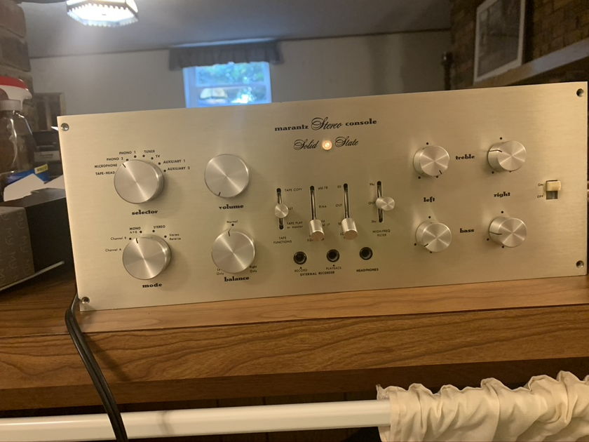 Marantz 7t Stereo preamp in great shape. These are collectables