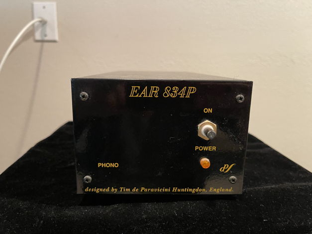 EAR 834P Phono